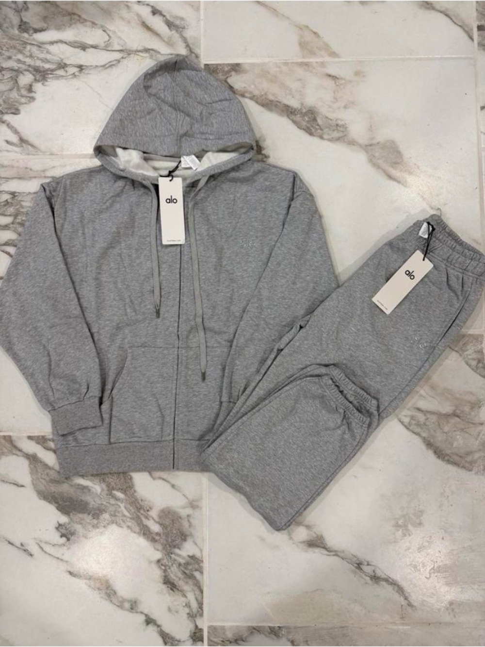Alo yoga men grey alo set